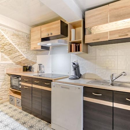 Вилла Le Petit Rubis D'Ouveillan Экстерьер фото